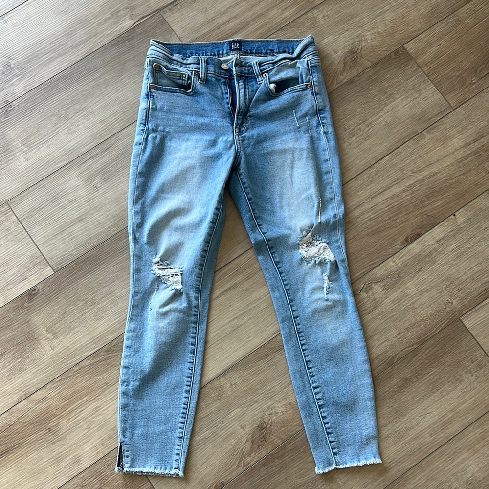 GAP Blue Ankle Cropped Jeans